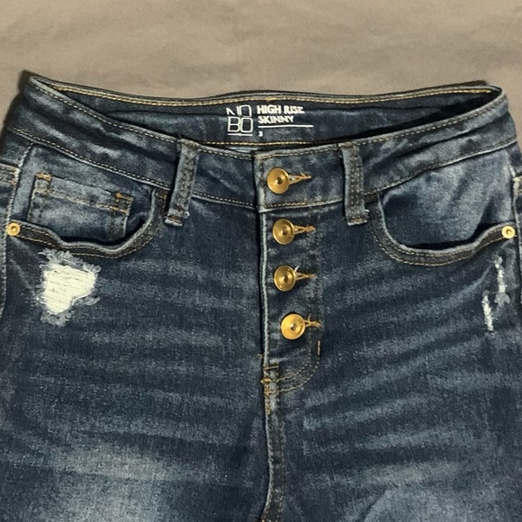 NOBO High-rise Distressed Denim Jeans - Picture 4 of 10